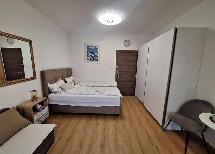 Tiza Apartments
